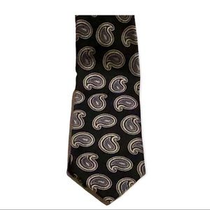 Neck Tie from Classic Tie, 100% Polyester, Very Good Condition💥